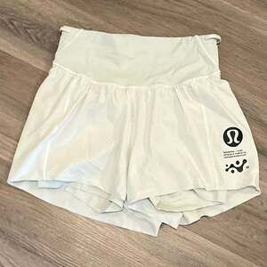 Lululemon Find Your Pace High-Rise Running Shorts, White, Size 6